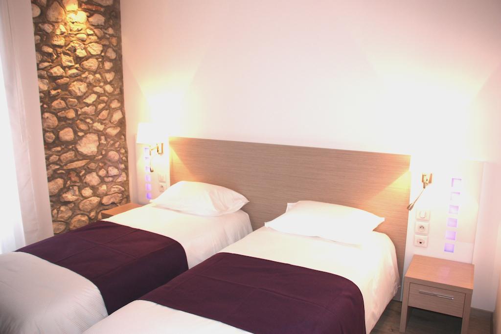 Hotel Terranostra Tarascon-sur-Ariège Rum bild