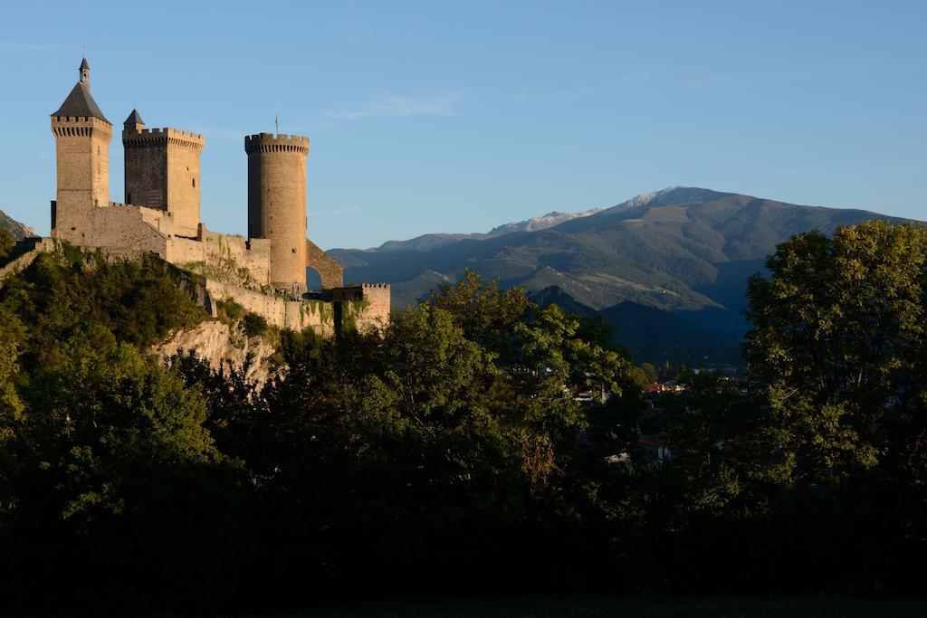 Hotel Terranostra Tarascon-sur-Ariège Exteriör bild