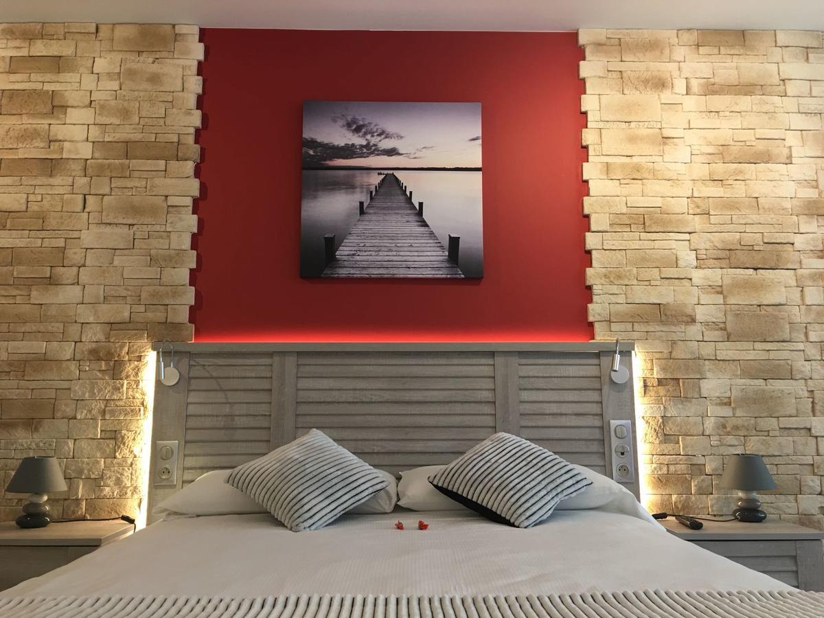 Hotel Terranostra Tarascon-sur-Ariège Exteriör bild